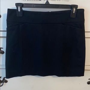 WHITE HOUSE BLACK MARKET black pencil skirt